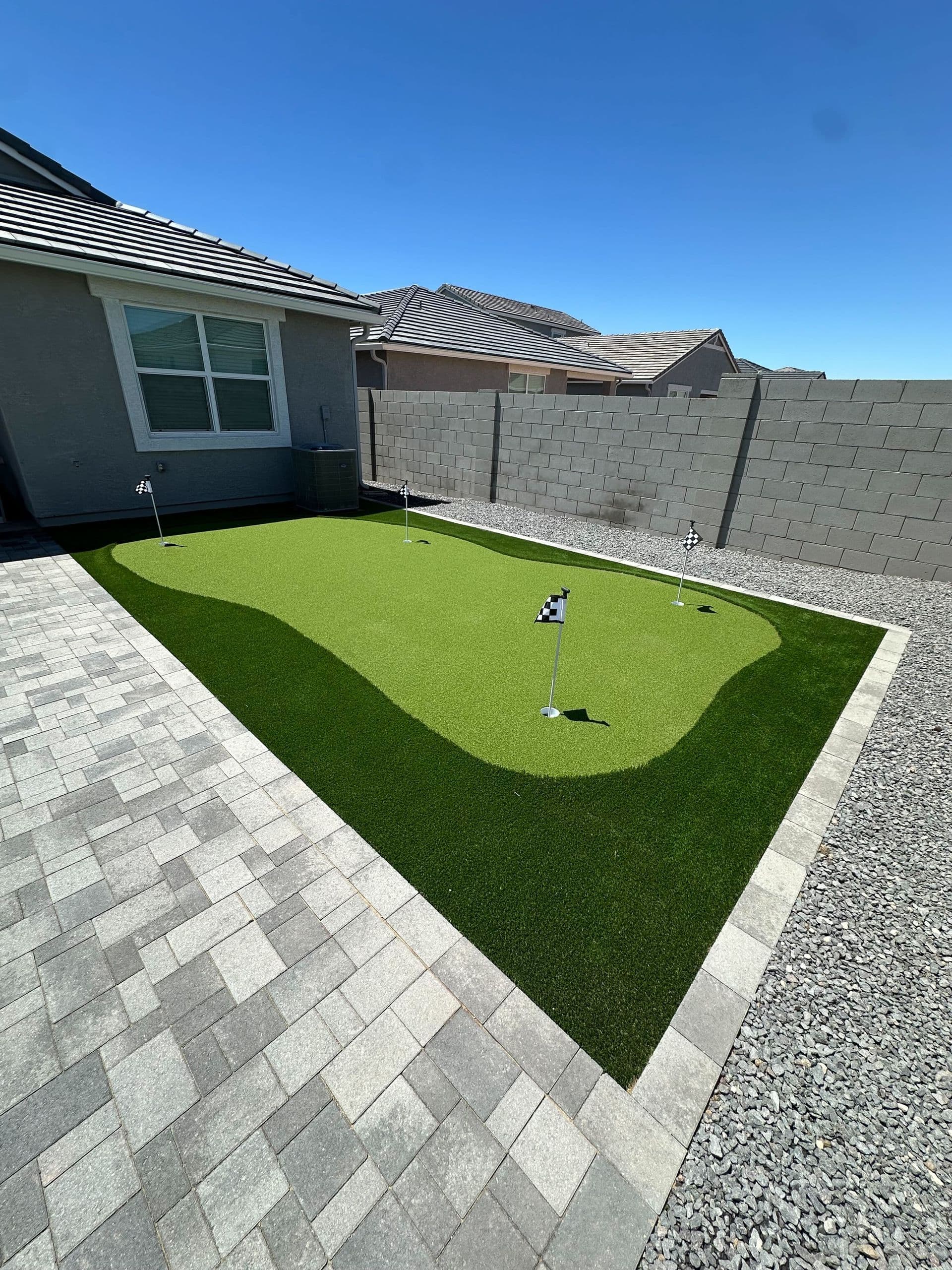 putting green img 1