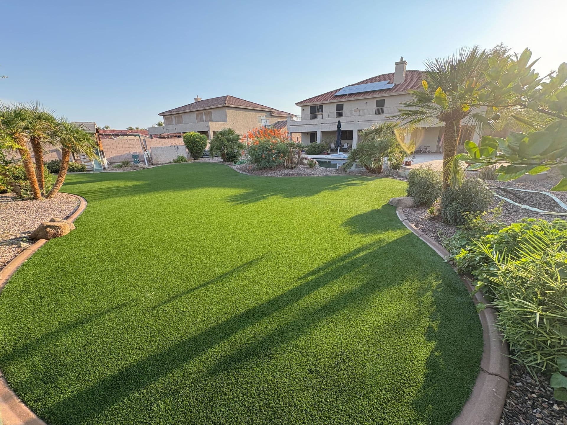 perfect-artificial-lawn