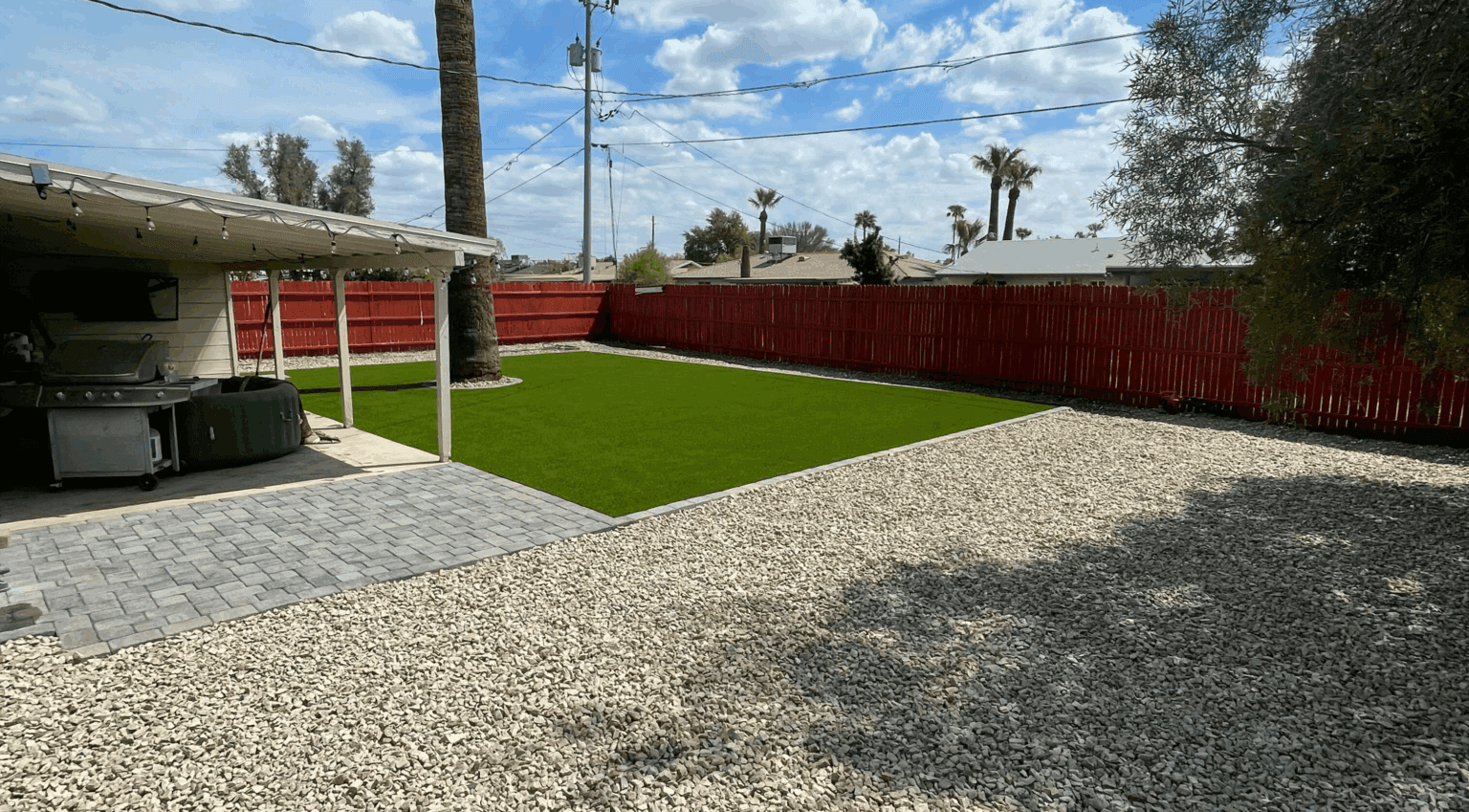 backyard-landscape-with-artificial-grass-turf-1-1536x849
